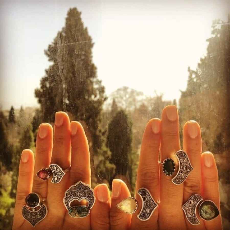 Traditionele Perzische Paarse Amethist Zilveren Ring voor Dames