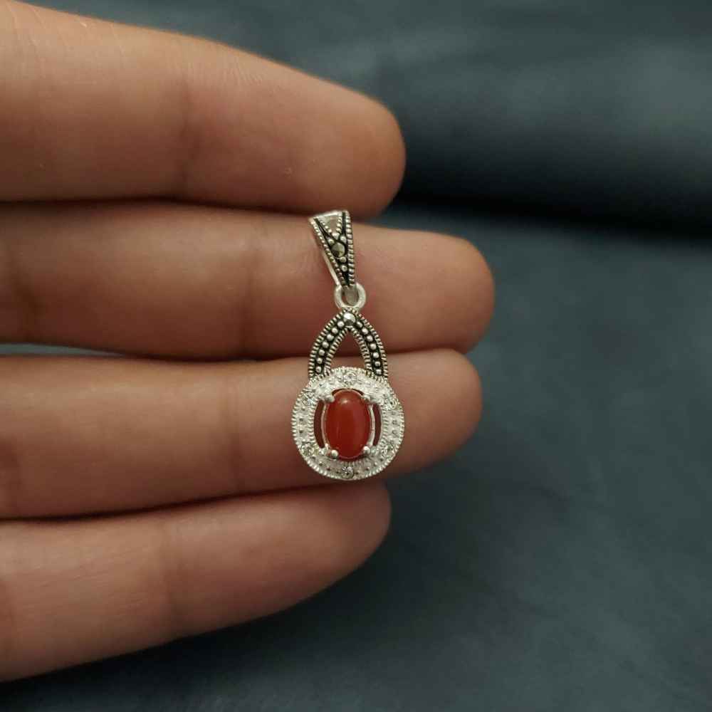 Perzische Zilveren Hanger Klassieke Stijl met Agaat Edelsteen Zahra