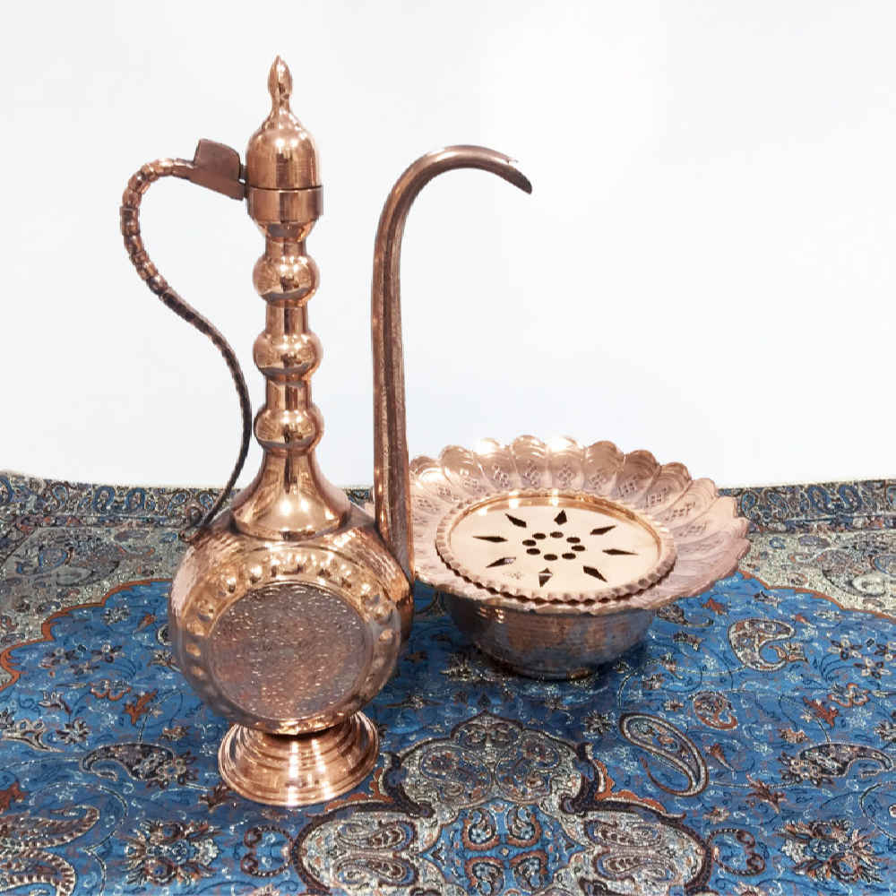 Decoratieve Perzische koperen Aftabeh met bekken – model Gol
