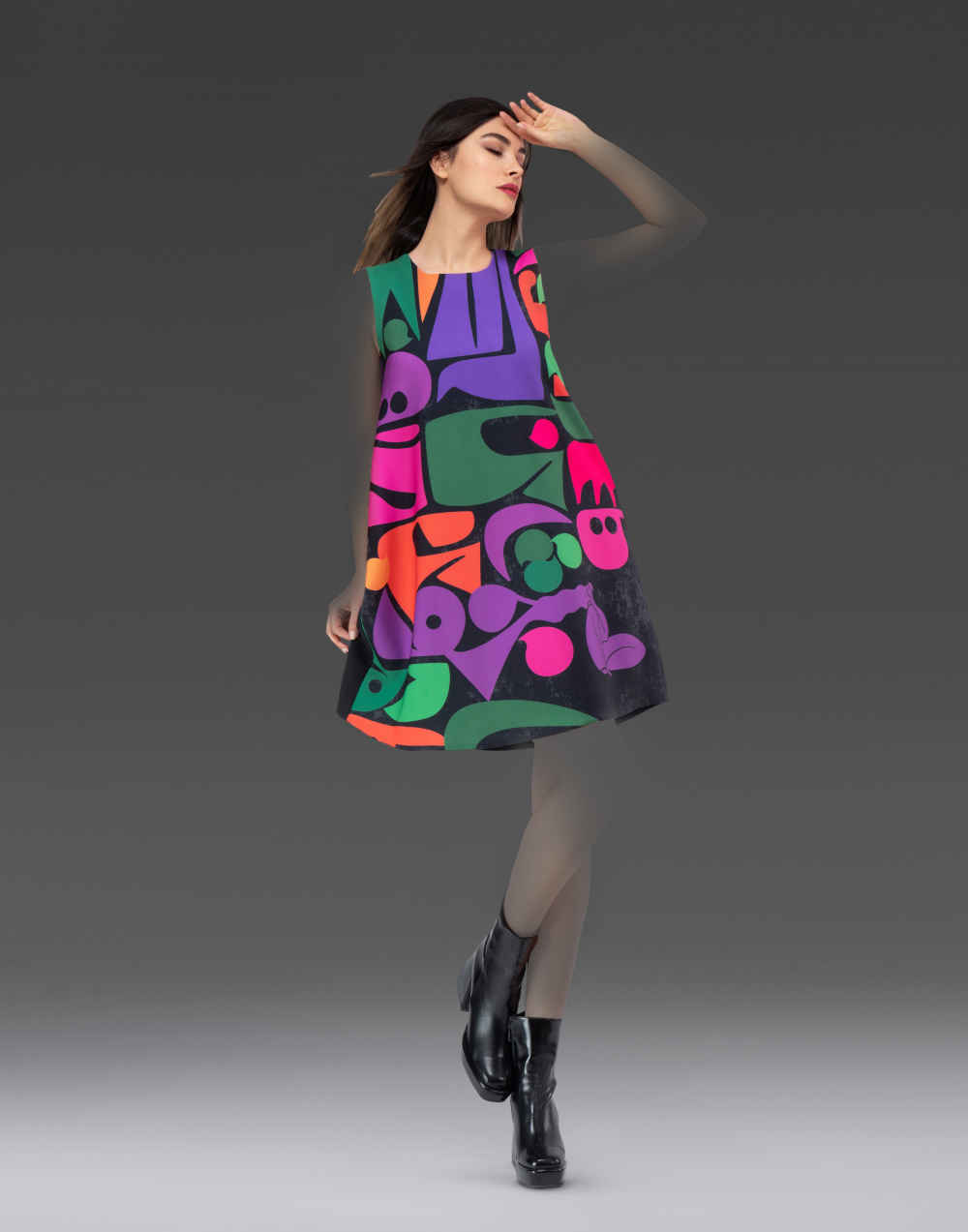 Damesmode Mouwloze Jurk Model Raaz – Kalligrafie