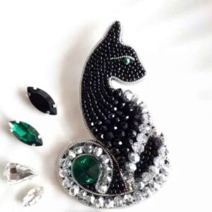 Handgemaakte Damesbroche met Kralen – Kat-ontwerp
