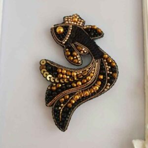 Handgemaakte Damesbroche met Kralen – Vismodel