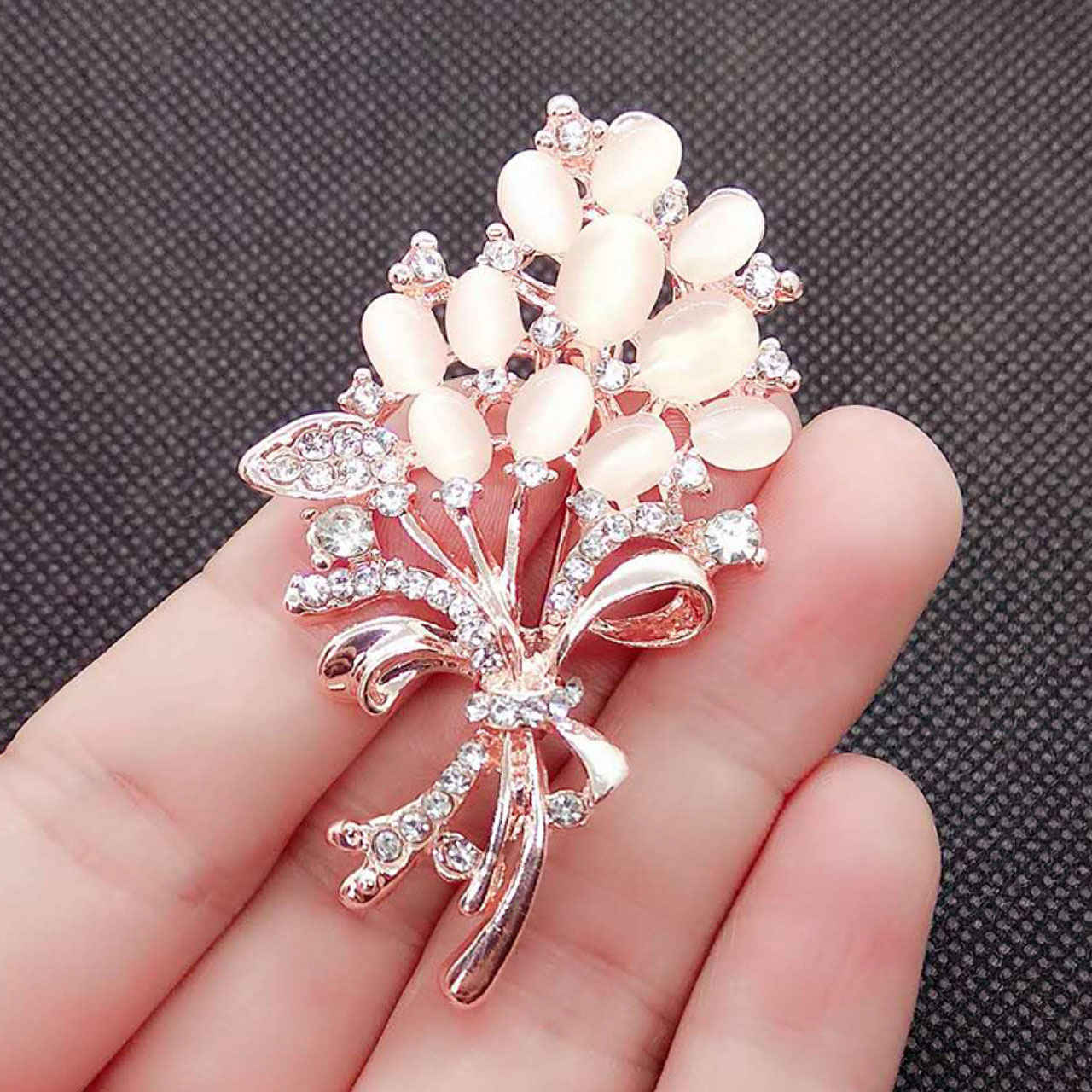 Bloemen Broche Speld – Stalen Boeket Stijl