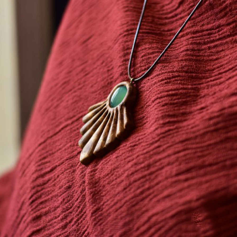 Houten Ketting Handgemaakt met Artistieke Stijl Egyptisch