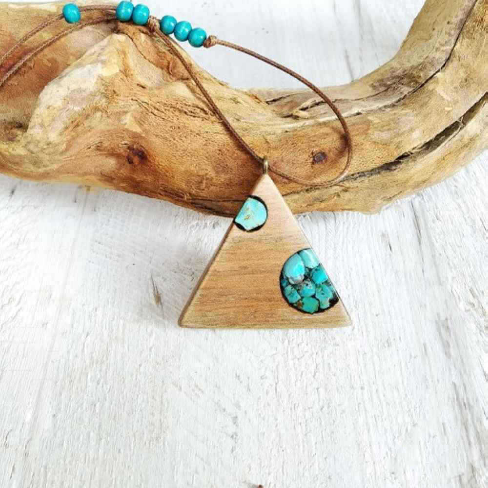 Houten Ketting met Turkoois Artistieke Stijl Driehoek