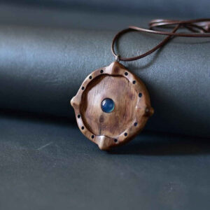 Houten Ketting Handgemaakt met Artistieke Stijl Espar