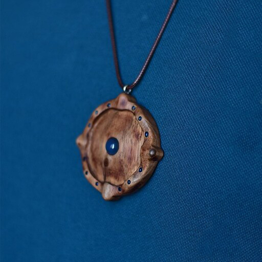 Houten Ketting Handgemaakt met Artistieke Stijl Espar