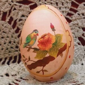 Crèmekleurige Aardewerken Nowruz Eieren – Model Roya