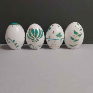 Witte Aardewerken Nowruz Eieren – Vogel