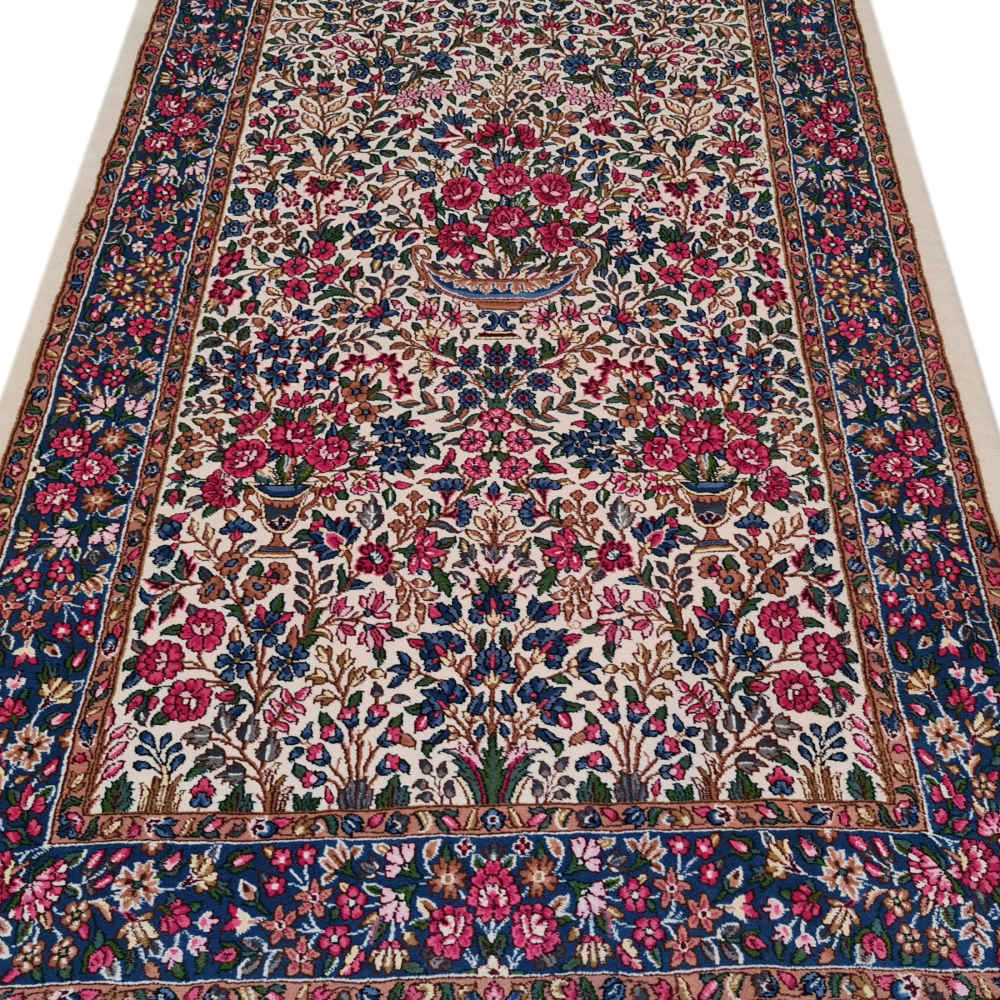 Handgeknoopt Perzisch Kerman Kiana Tapijt (Elegant Bloemenpatroon) – Rode Wol