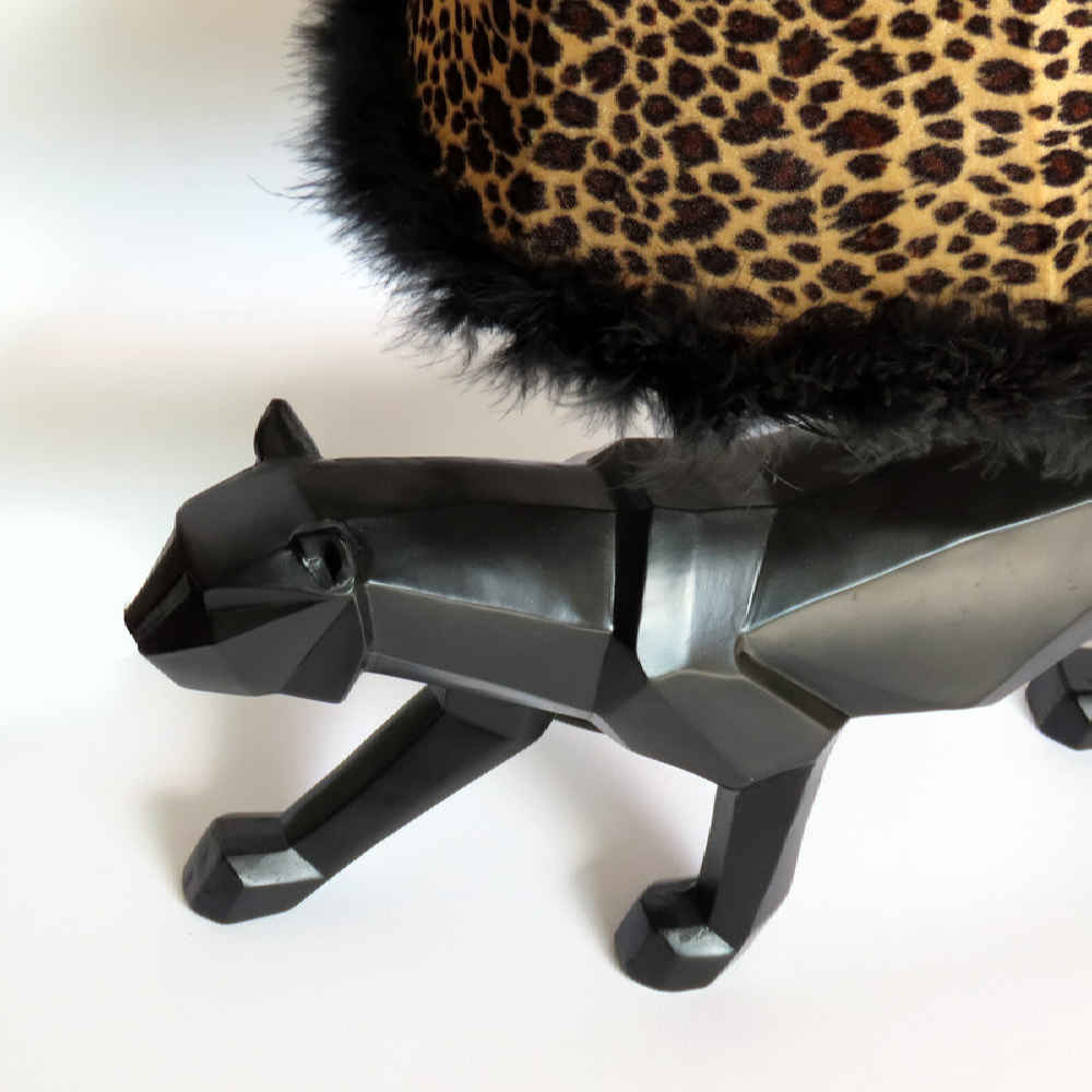 Novelty Tafellamp – Zwarte Keramische Tijger