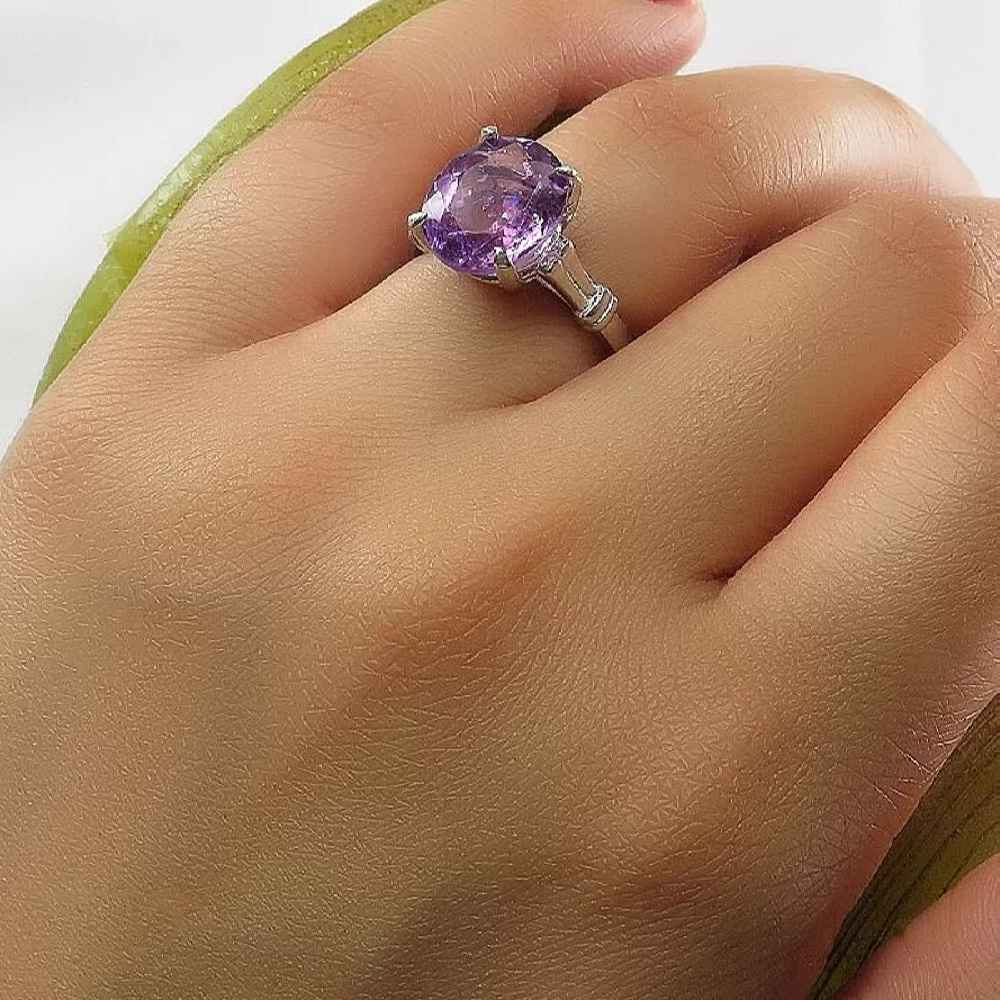 Zilveren Ring Mahshid – Amethist Schittering