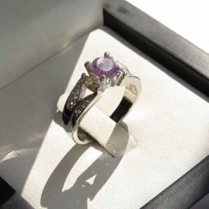 Zilveren Ring Sanaz – Purperen Amethist