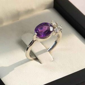 Zilveren Ring Mehrnaz – Amethist Edelsteen