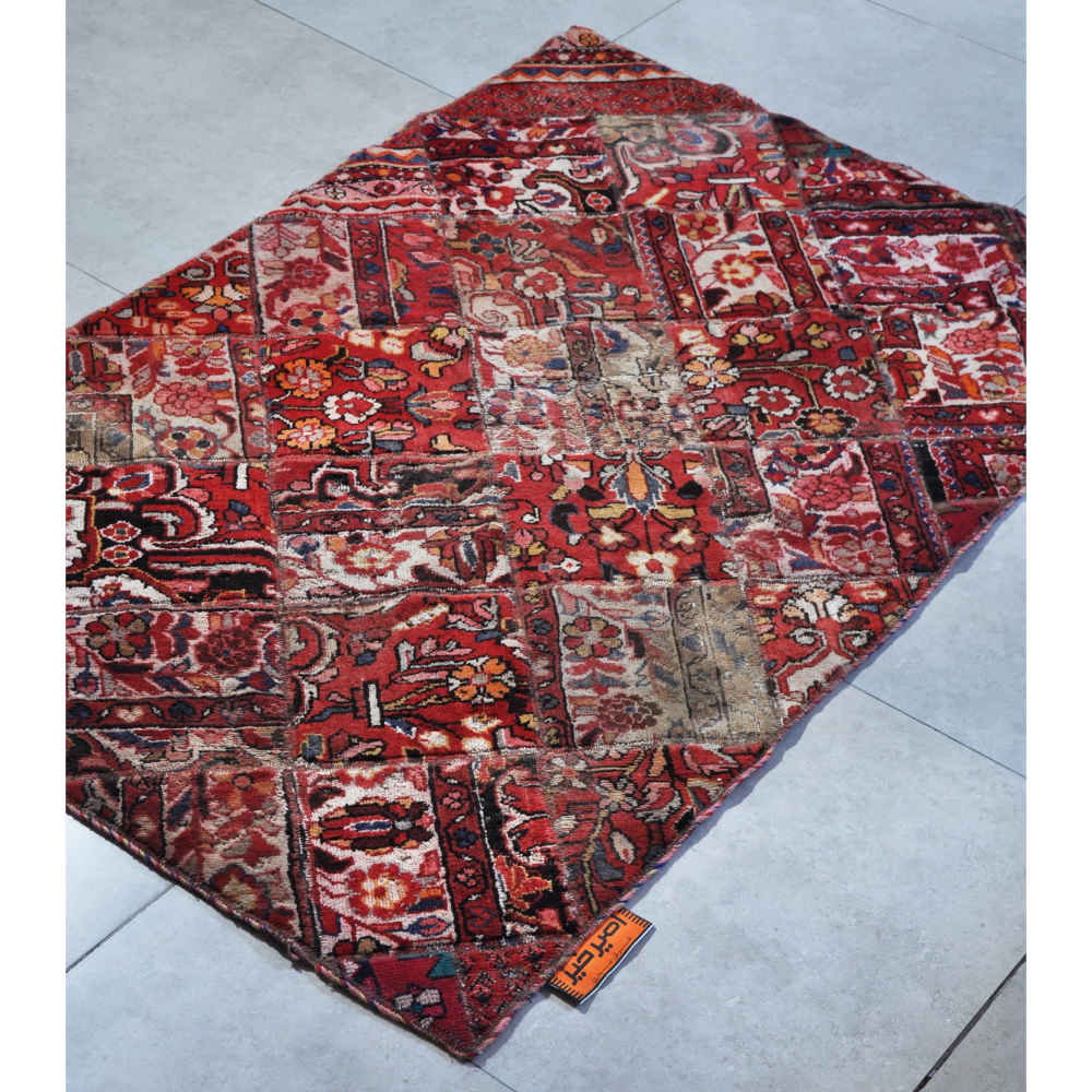 Vintage Patchwork Tapijt Cheltike – Rood Bloemen