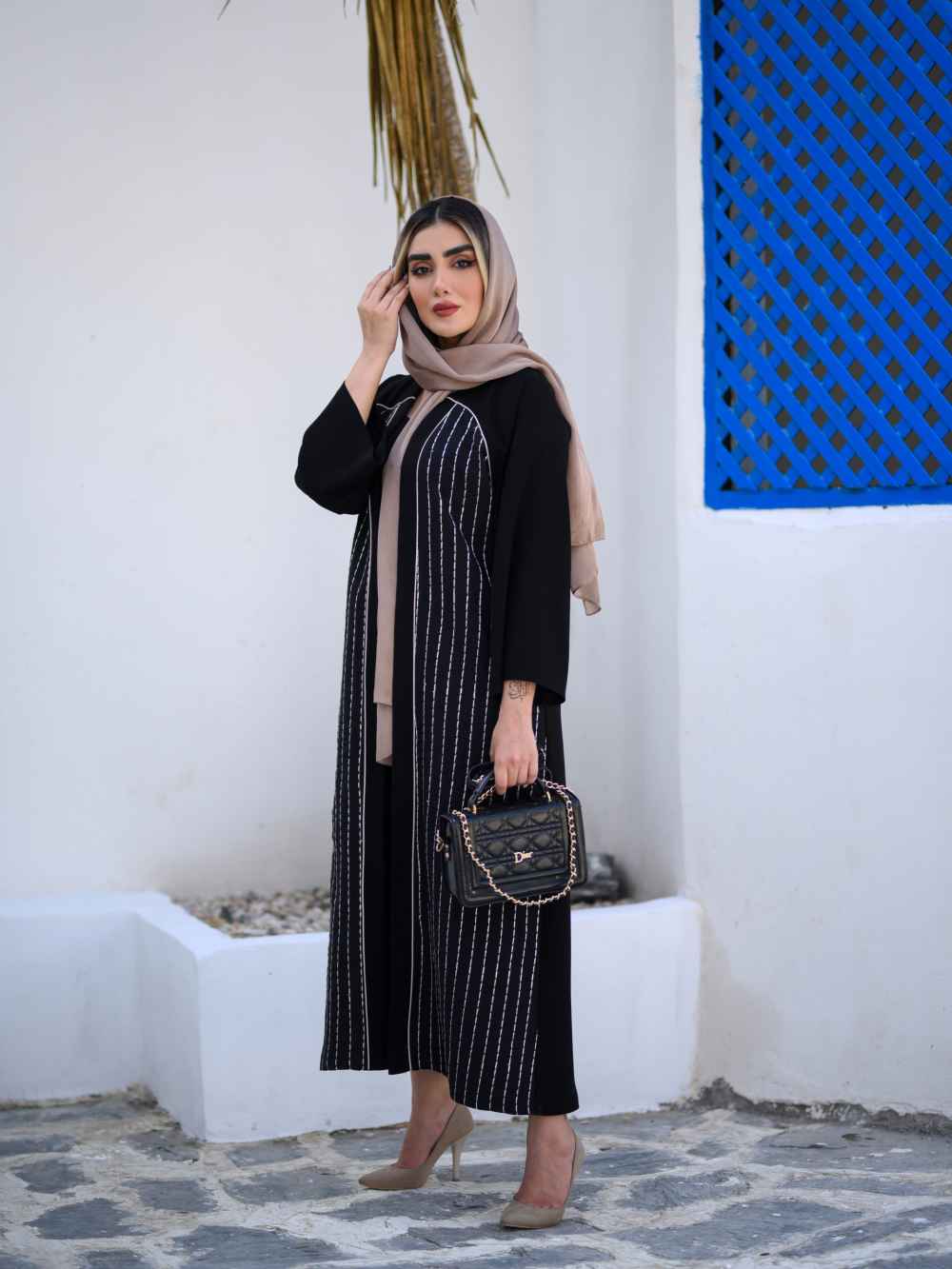 Perzische Zwarte Manto Vian – Gestreept Crepe Design