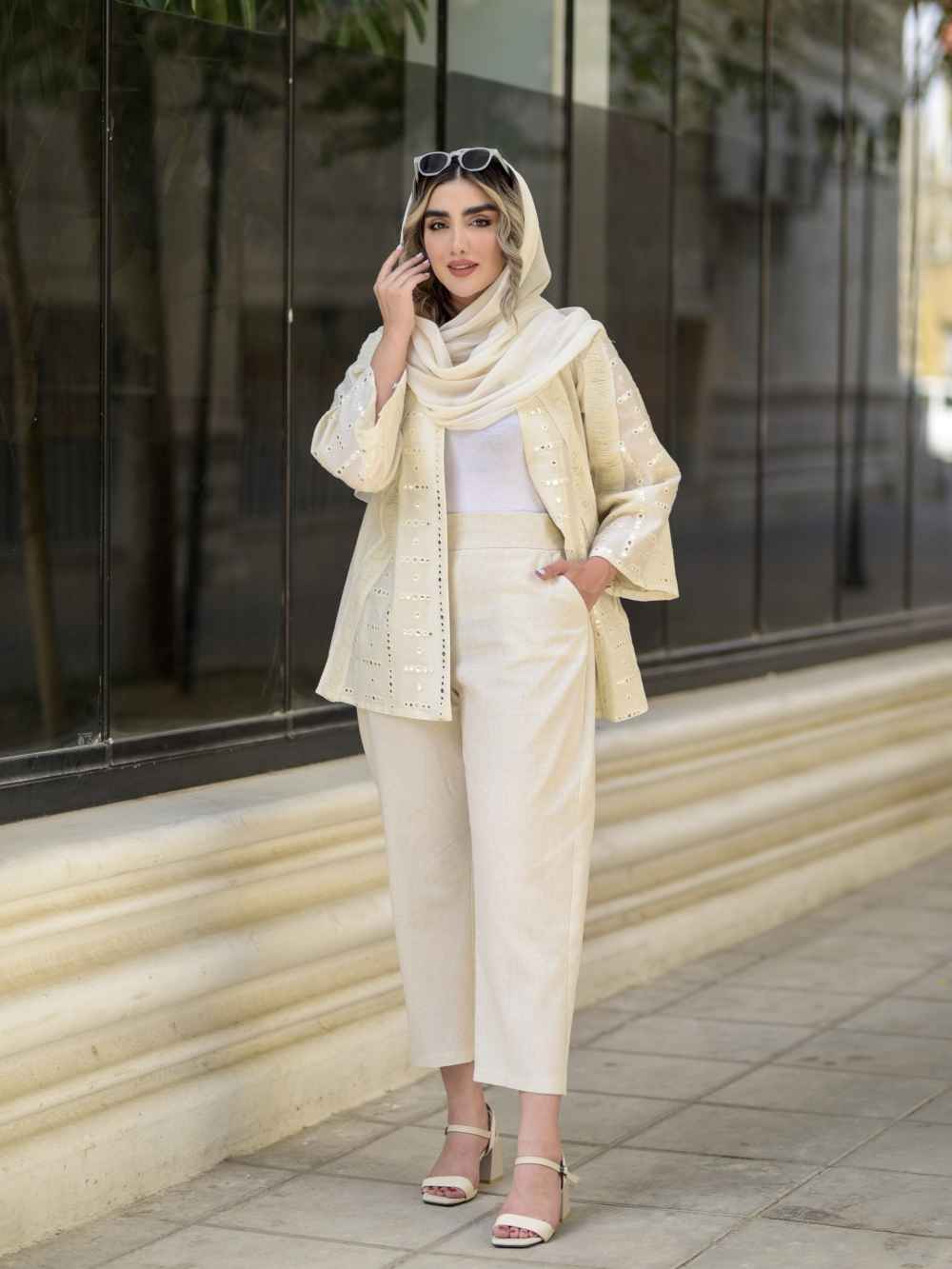Perzische Manto & Broek Set – Jeyran Crème