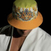 Artistieke Bucket Hat – Model Golshaah