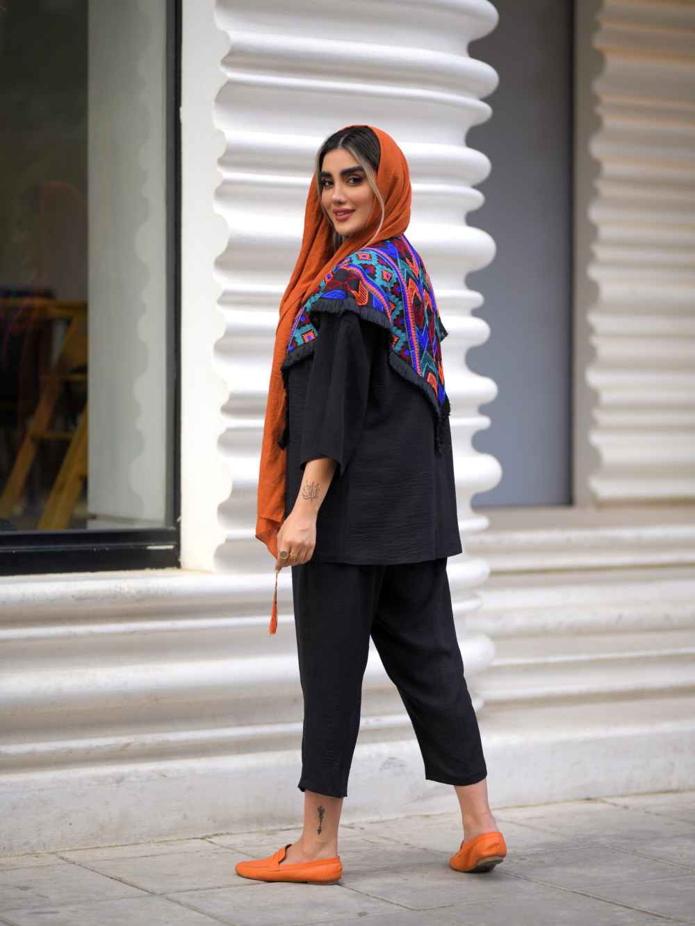 Perzisch Geborduurd Manto & Broek Set Model Mahoor
