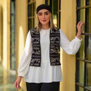 Perzisch Damesvest – Model Ayda Zwart-Wit