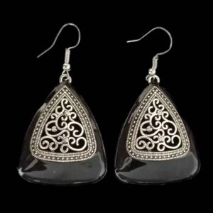 Hangende Metalen Oorbellen met Traditionele Stijl Shamim