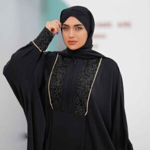 Stijlvolle Vlinder Abaya voor Moslimvrouwen – Zwarte Kreukstof