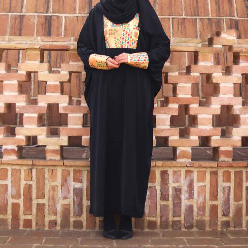 Traditionele Vlinder Abaya voor Moslimvrouwen – Zachte Kreukstof