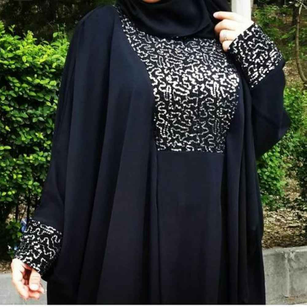 Stijlvolle Vlinder Abaya voor Dames – Elegante & Comfortabele Kreukstof