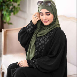 Traditionele Abaya met Bloemenborduurwerk – Zwart
