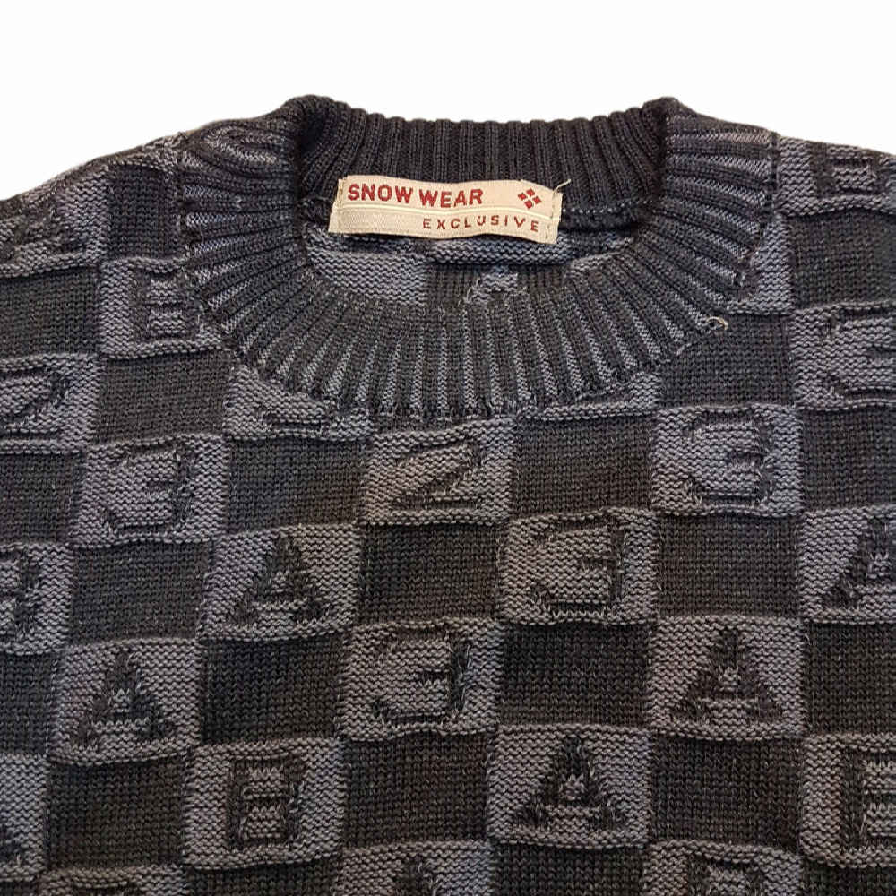 Gebreide Babypullover – Model Parasto Navy Ruit