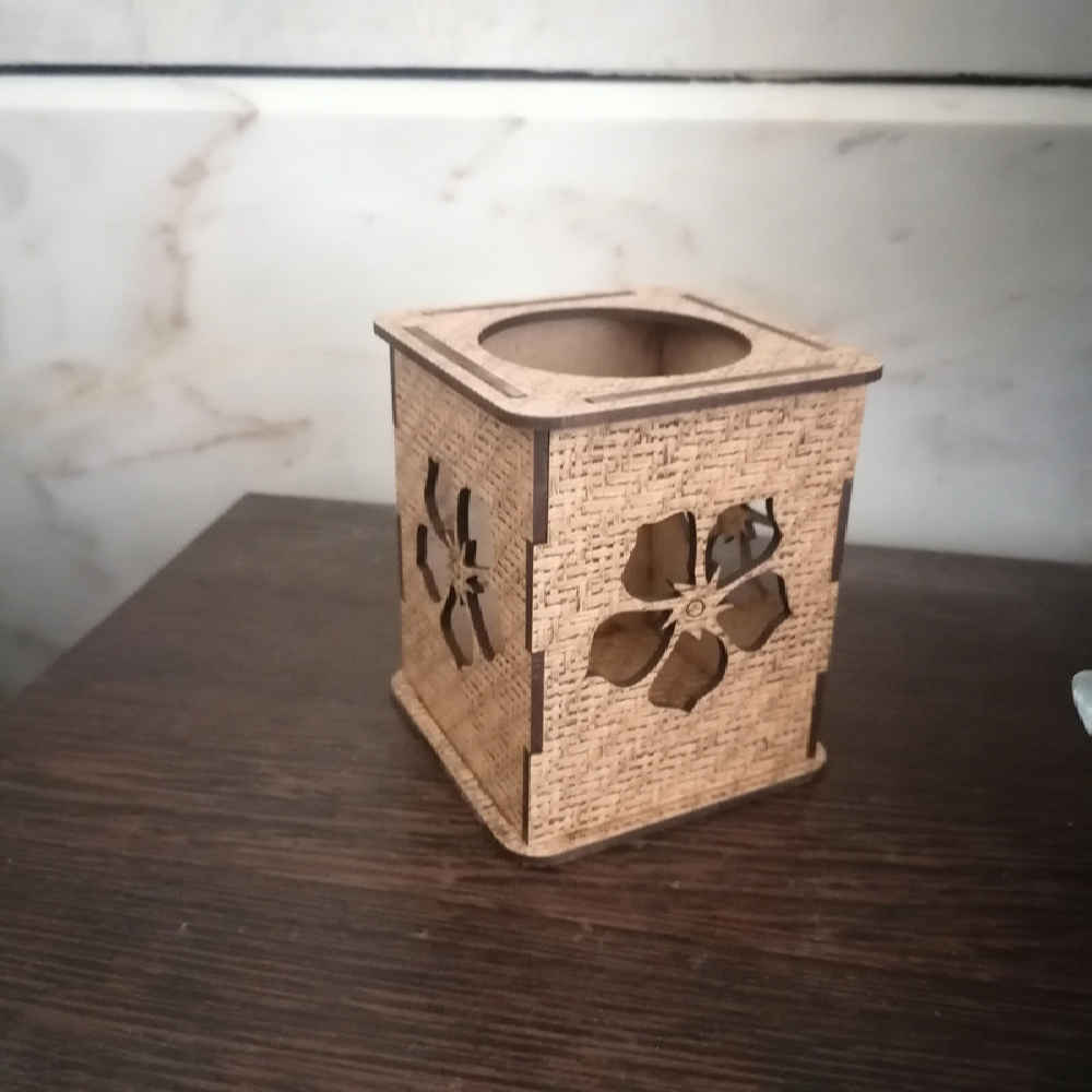 Salawat Kalligrafie Pennenhouder – Islamitische Houten Decoratie