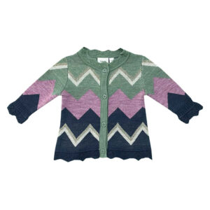 Gebreide Babypullover – Model Karina Blauw