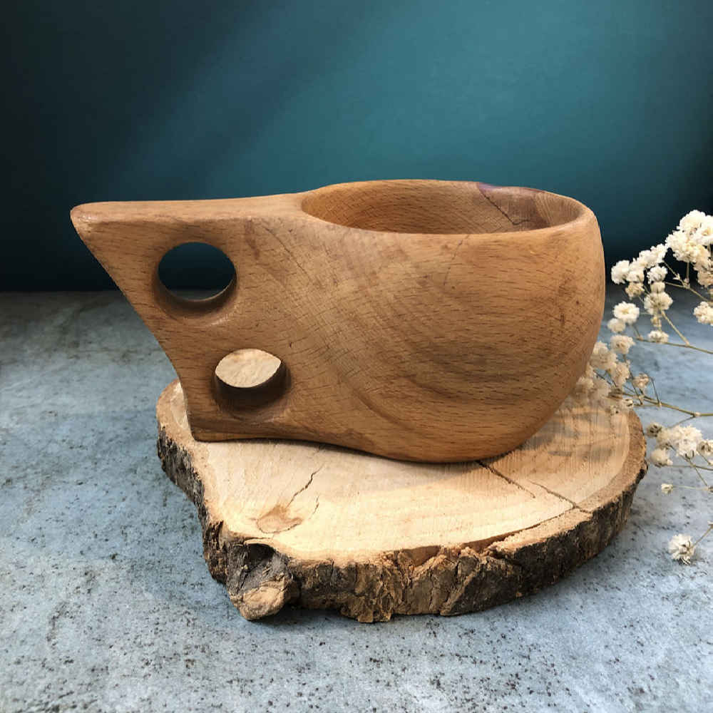 Houten Kuksa Mok Neshat – Handgemaakte Rustieke Kampeerbeker