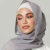 Lichtgrijze Chiffon Shayla Hijab voor Vrouwen