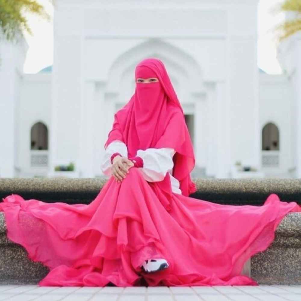Magenta Islamitische Crepe Vierkante Sjaal & Niqab Set voor Vrouwen