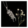 Perzische Zilveren Ketting – Minimalistische Kalligrafie, Hich