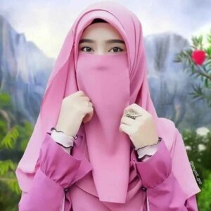 Roze Vierkante Sjaal & Halve Niqab Set – Islamitische Mode