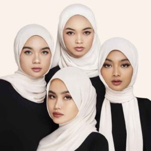Witte Chiffon Shayla Hijab – Minimalistische Stijl