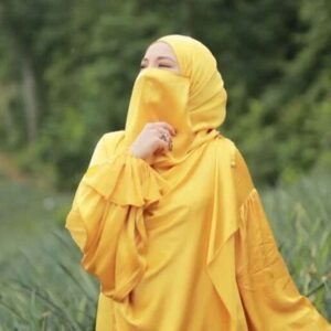 Gele Islamitische Vierkante Sjaal & Halve Niqab Set