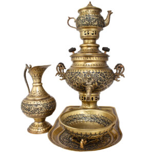 Perzische Koperen Samovar Decoratief Houtskool Theemaker met Bloemmotieven