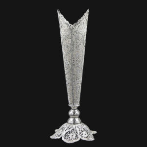 Decoratieve Perzische Filigraan Zilver Gecoate Trompetvaas – Malileh