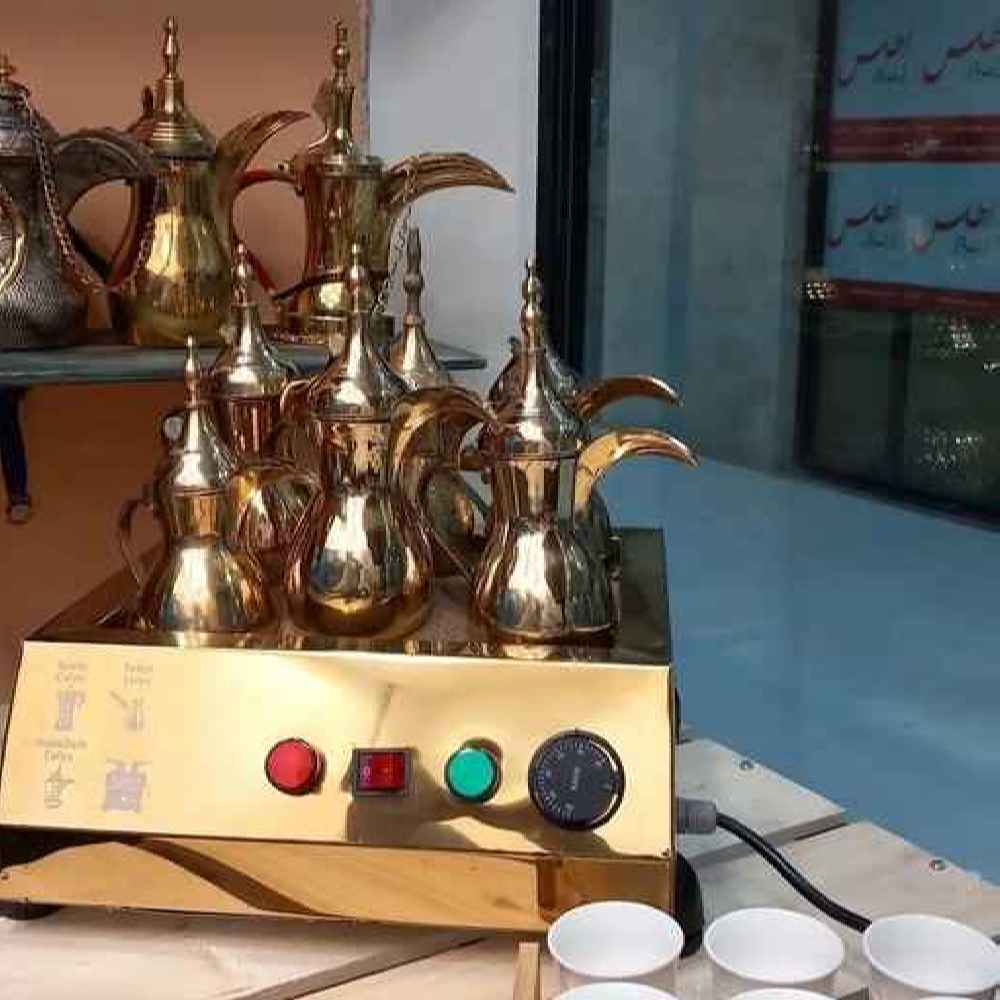 Gulf-Style Zandkoffiezetter Machine – Compact & Authentiek