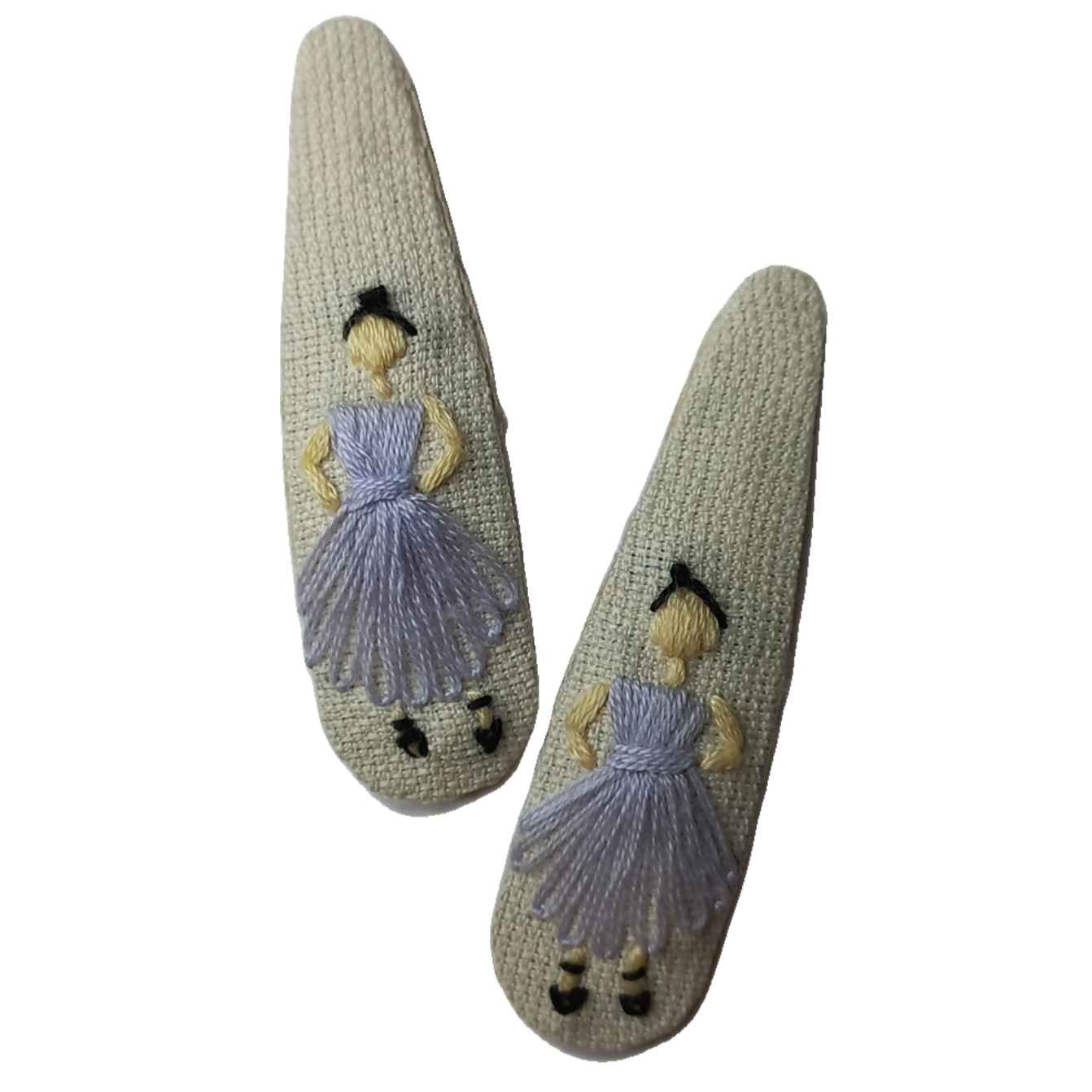 Snap Haarclip Set – Handgeborduurd Prinses Grijs