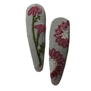 Snap Haarclip Set – Handgeborduurd Paars Bloemmotief Grijs