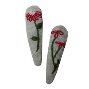 Snap Haarclip Set – Handgeborduurd Rood Kamille Design