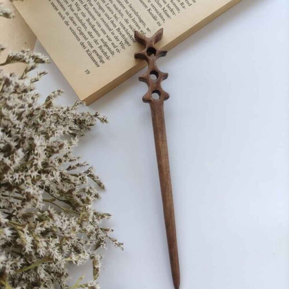 Houten Haarstok Handgesneden voor Vrouwen