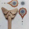 Houten Haarstok Handgemaakt met Vlinder – Beige