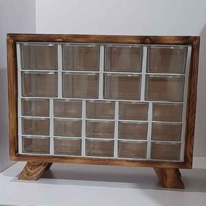 Elegante houten opbergbox met 23 vakjes