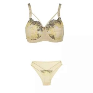 Crème Geborduurde Lingerieset – Verstelbaar