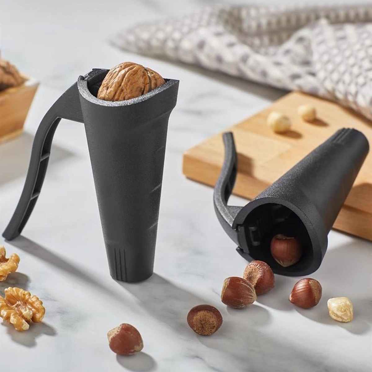 Ergonomische Walnootkraker – Zwart Metaal Walnoot Openers met Gemakkelijk Grip Handvat